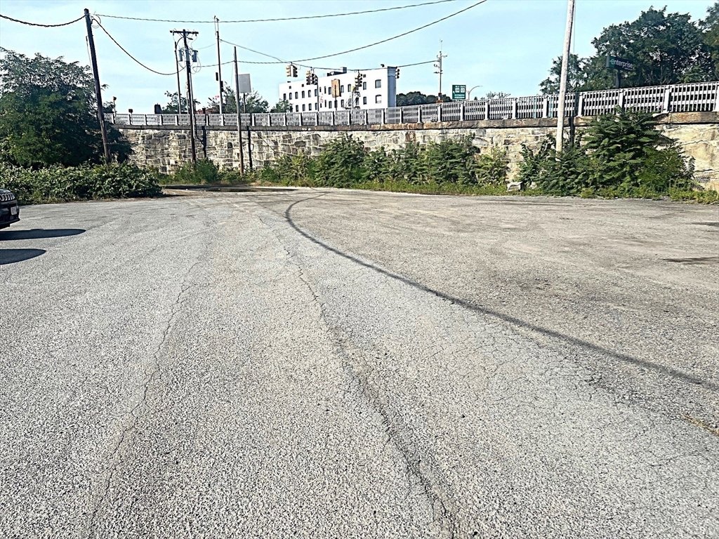 Land in Fitchburg, Massachusetts, United States 4 - 18043004
