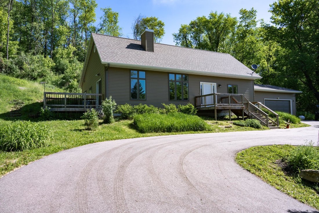 House in Kendall, Wisconsin, United States 2 - 18040093