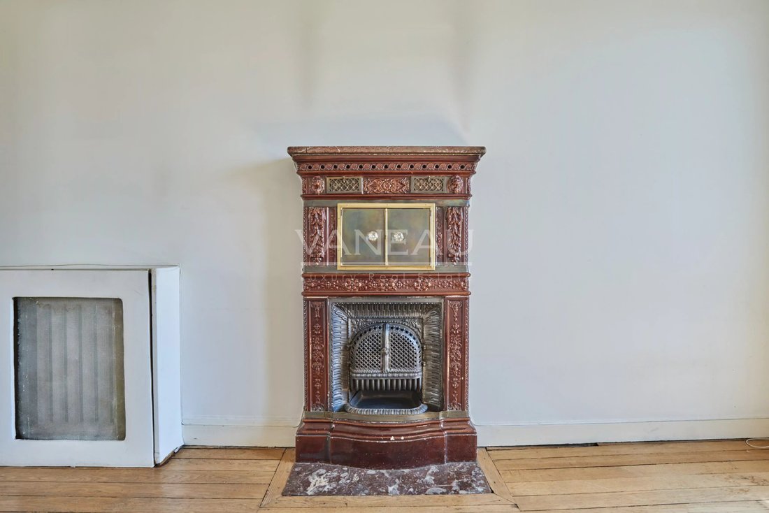 Apartment in Ecole Militaire, Paris 7e Arrondissement, Paris 4 - 18038423