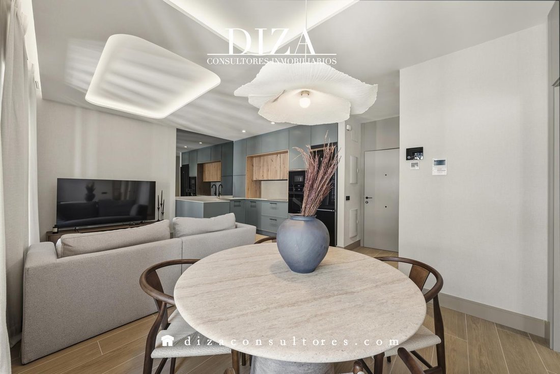 Appartamento a Centro, Madrid, Spagna 4 - 18038257