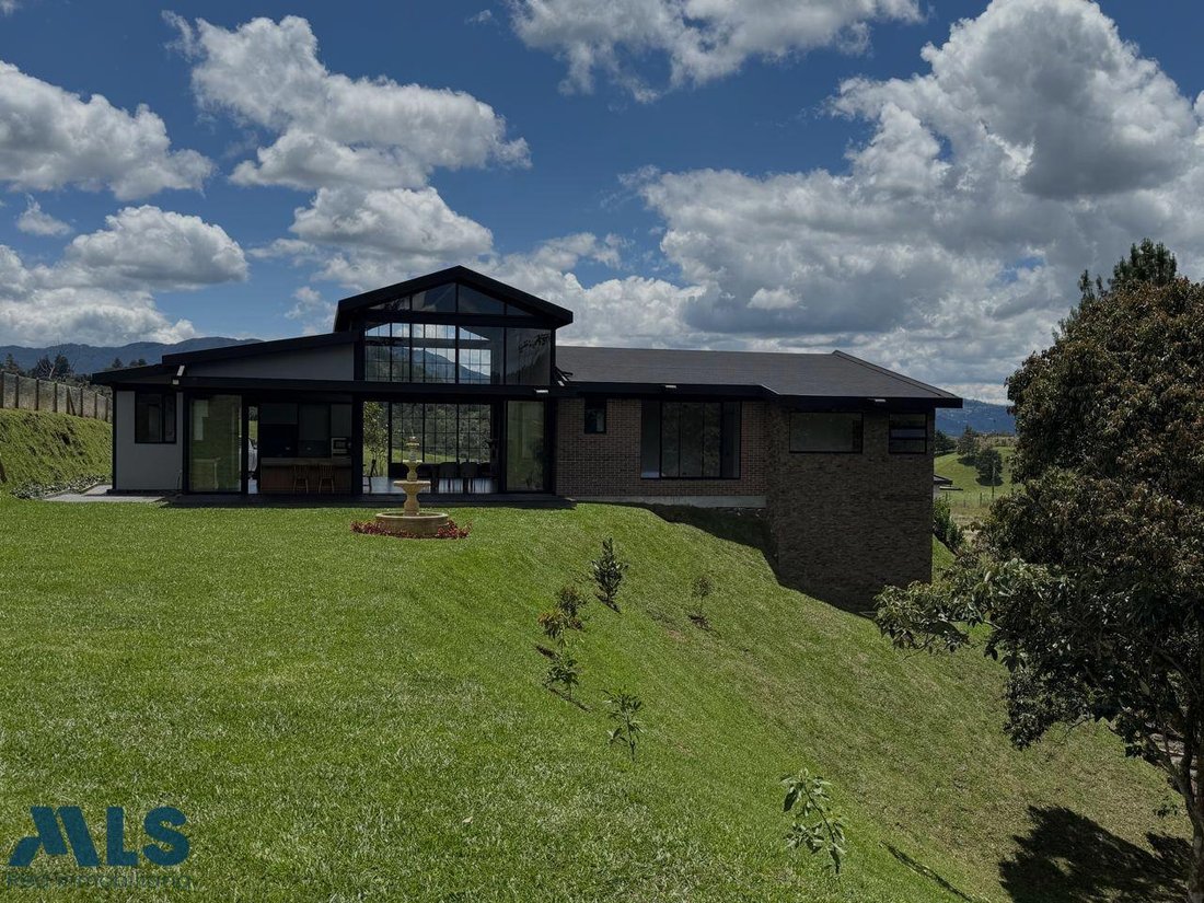 House in El Retiro, Retiro, Colombia 4 - 18044603