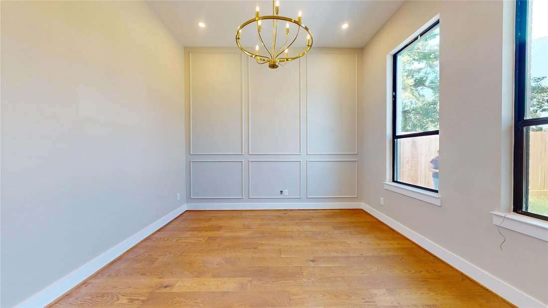 House in Houston, Texas, United States 5 - 17982393