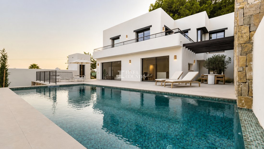 Villa in Moraira, Teulada, Valencian Community 1 - 18042540
