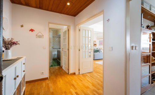 Apartment in Carnaxide e Queijas, Lisbon, Portugal 1