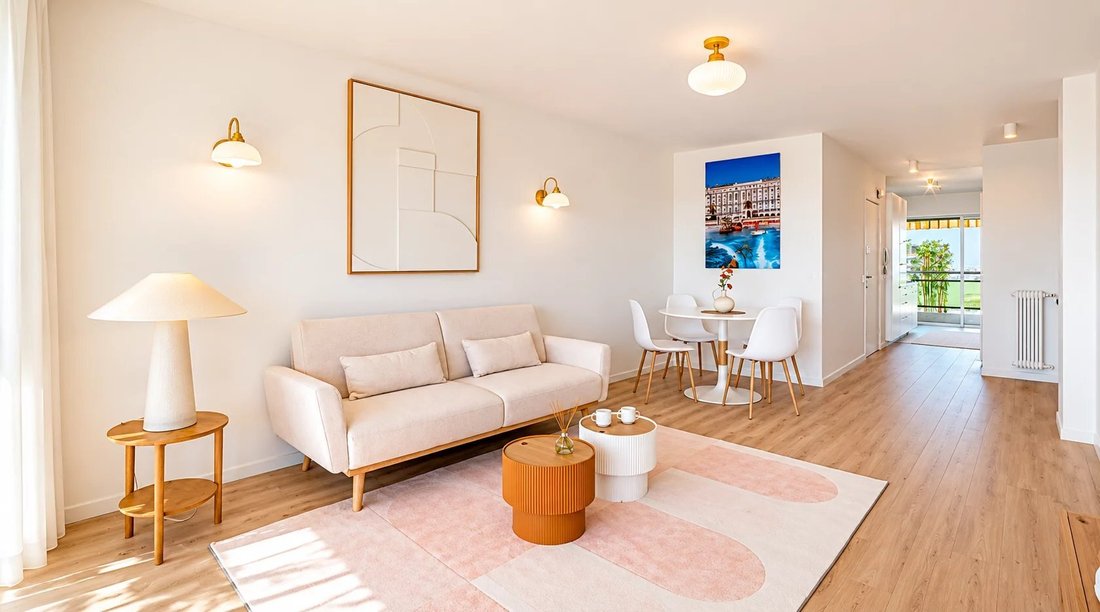 Apartment in Camp Long, Cannes, France 3 - 18050172