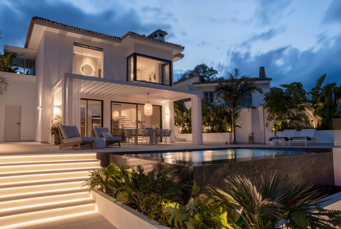 Villa in Nueva Andalucia, Marbella, Spain 1 - 14393499