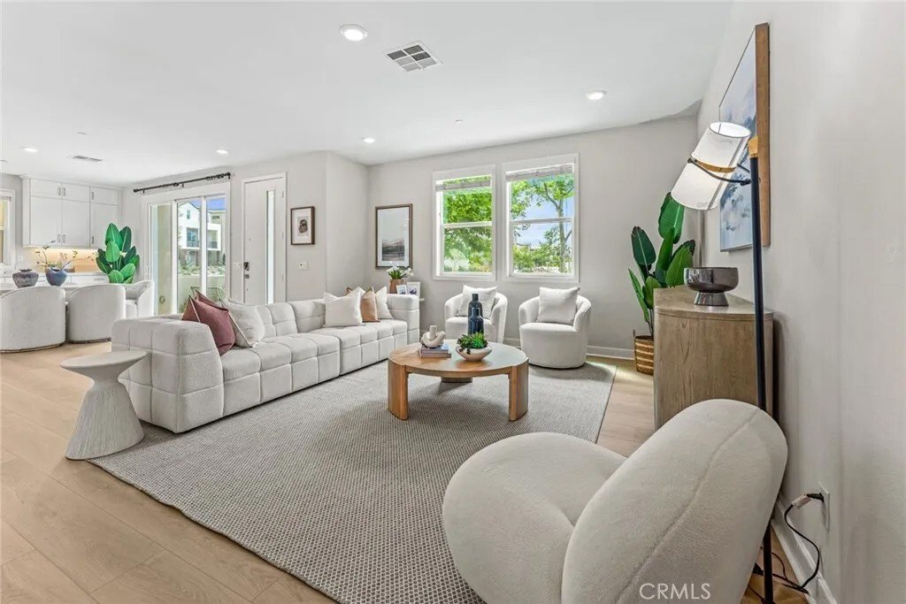 Condo in Irvine, California, United States 4 - 18019905