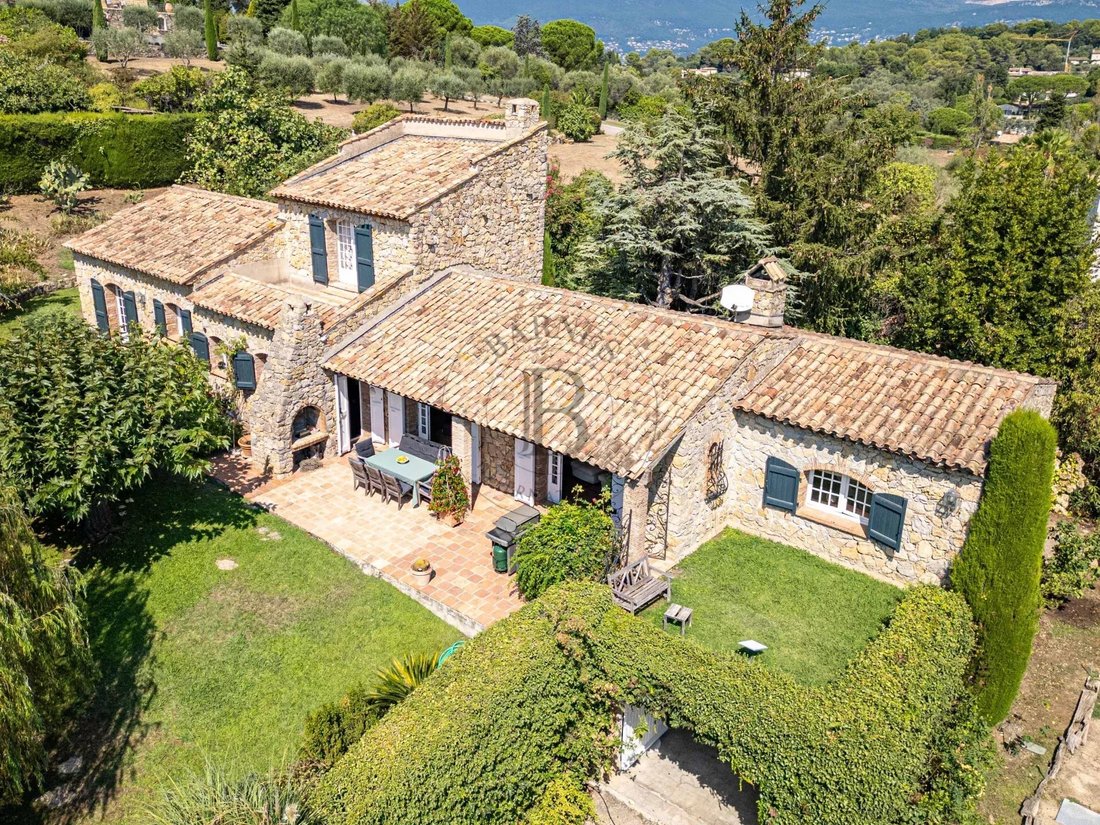 Villa in Valbonne, Provence-Alpes-Côte d'Azur, France 3 - 17042830