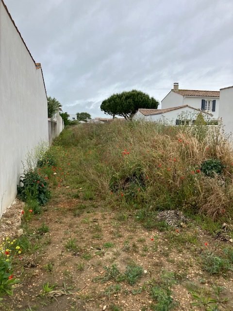 Land in Rivedoux-Plage, Nouvelle-Aquitaine, France 1 - 18037528