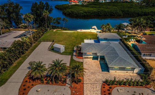 House in Tarpon Springs, Florida, United States 1