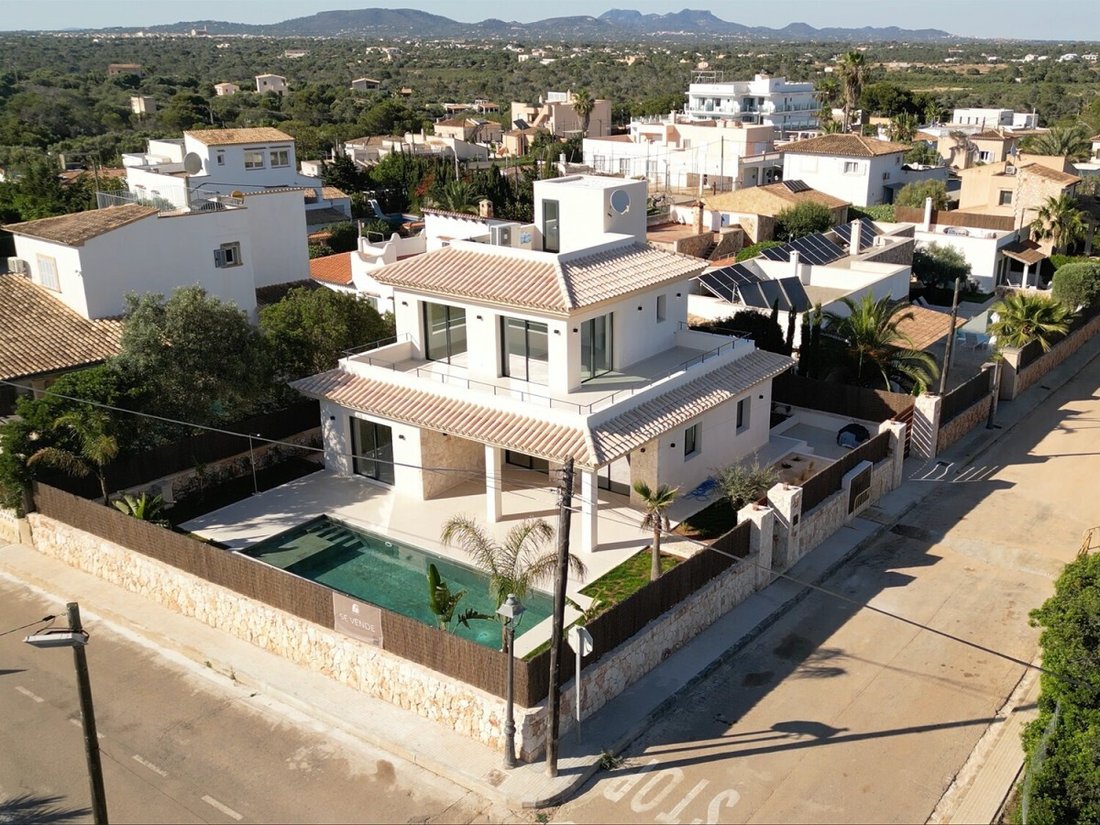 Villa in Santanyi, Balearic Islands, Spain 1 - 18048127