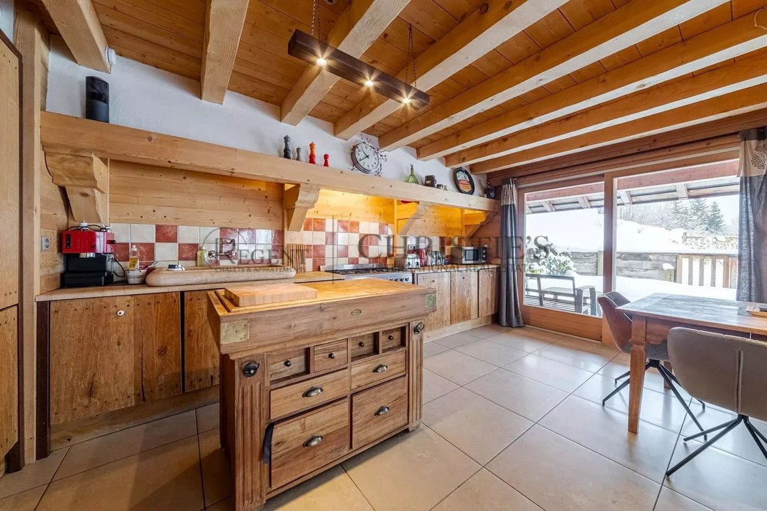 Villa in Les Gets, Auvergne-Rhône-Alpes, France 5 - 18045173