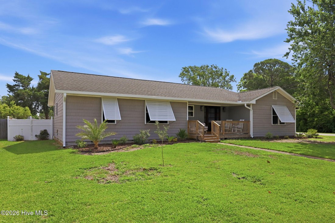 House in Cedar Point, North Carolina, United States 2 - 18036394