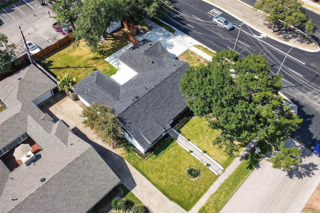 House in Houston, Texas, United States 3 - 18044166
