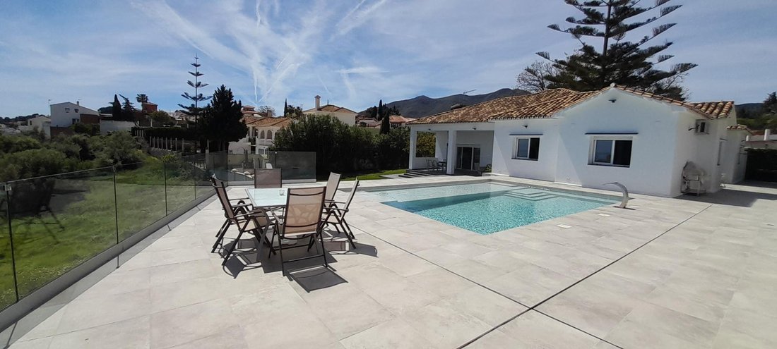Villa in Churriana (District), Malaga, Spain 3 - 18038010