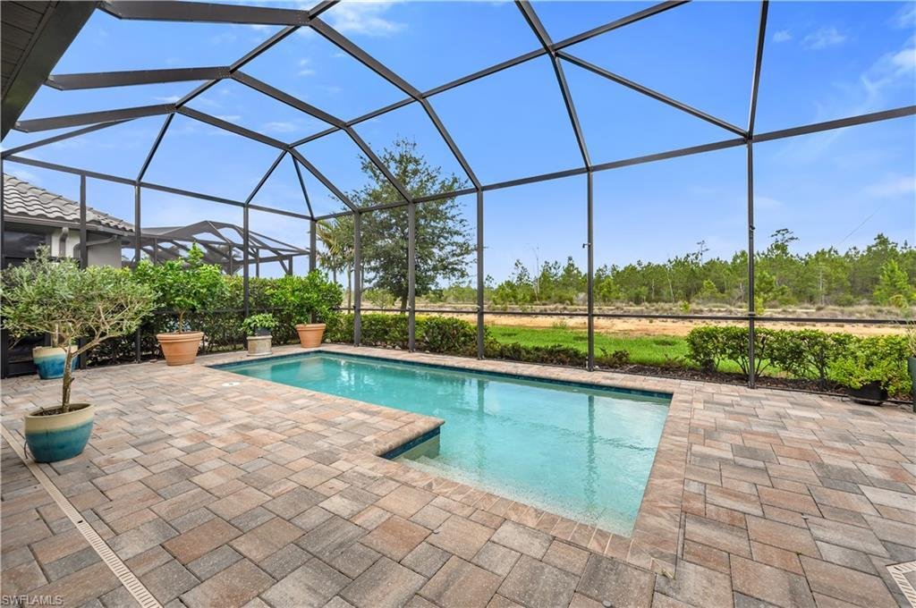 House in Naples, Florida, United States 3 - 18045176