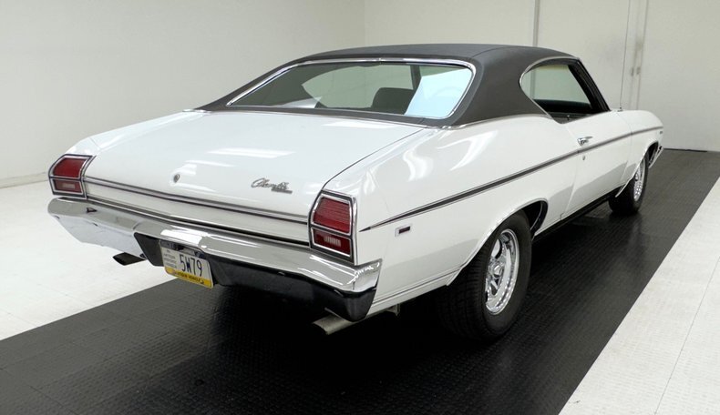 Coupe in Morgantown, United States 5 - 18044544
