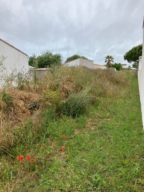 Land in Rivedoux-Plage, Nouvelle-Aquitaine, France 2 - 18037528