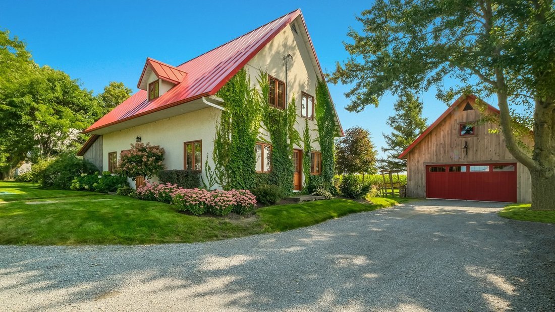 House in Saint-Hyacinthe, Quebec, Canada 4 - 18048869
