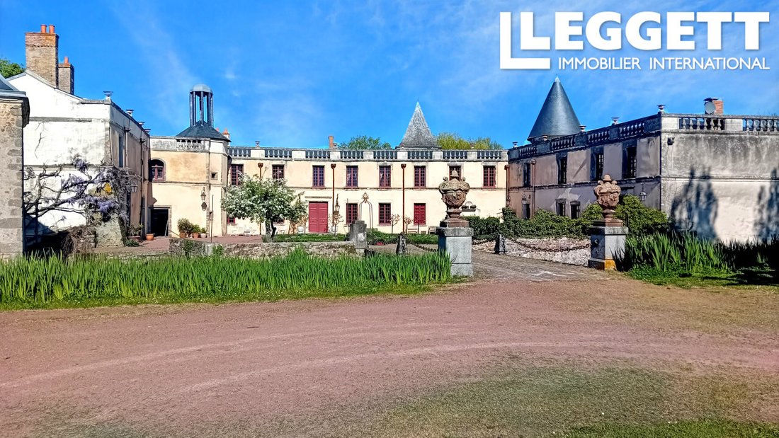 Castle in Pierrefitte, Nouvelle-Aquitaine, France 1 - 18029911