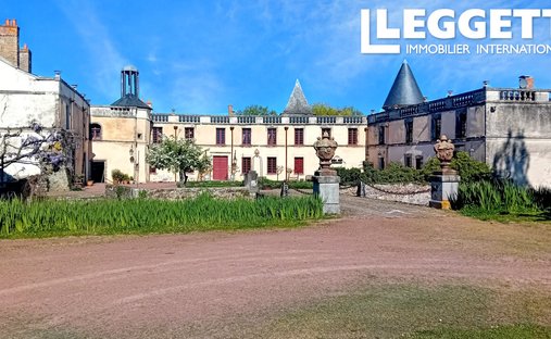 Castle in Pierrefitte, Nouvelle-Aquitaine, France 1