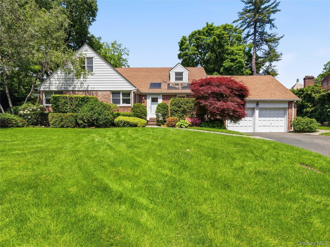 House in Great Neck, New York, United States 1 - 18039290