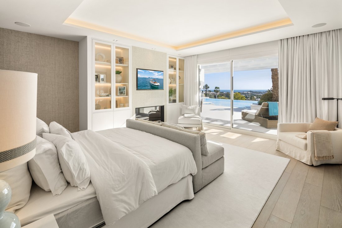 Villa in Nueva Andalucia, Marbella, Spain 4 - 13707671