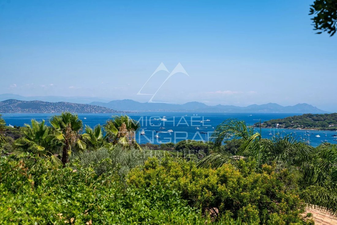 Villa in Zone Ouest Urbaine, Saint-Tropez, France 2 - 15984092