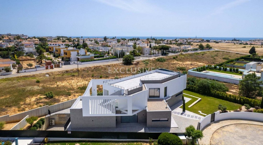 Villa in Olhos de Agua, Algarve, Portugal 5 - 16569129