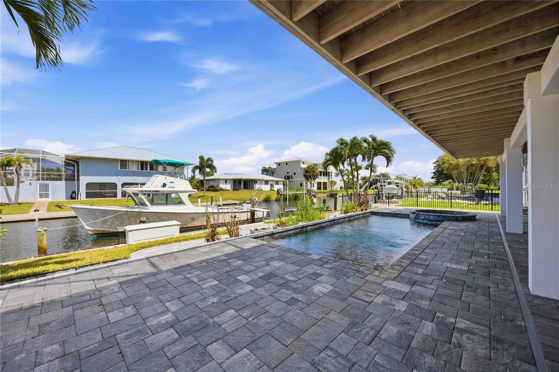 House in Englewood, Florida, United States 3 - 18045378