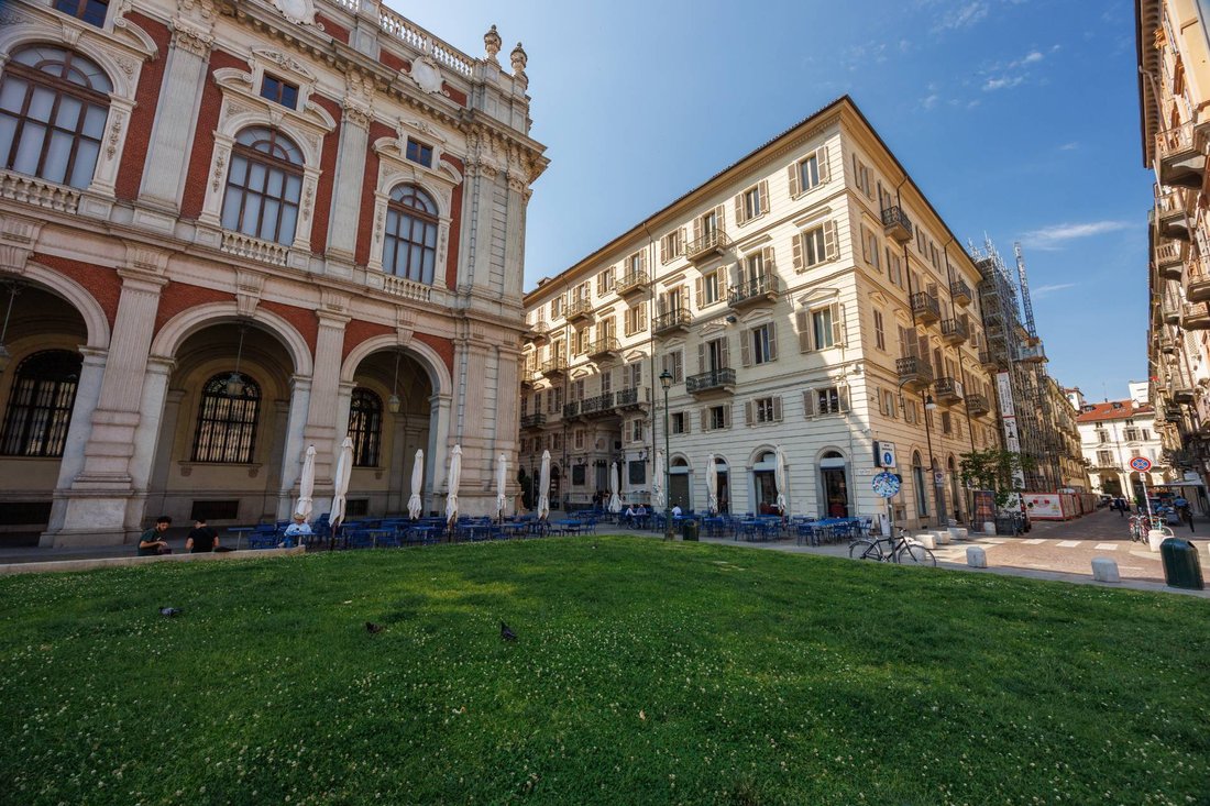 Apartment in Center, Turin, Piedmont 1 - 18043046