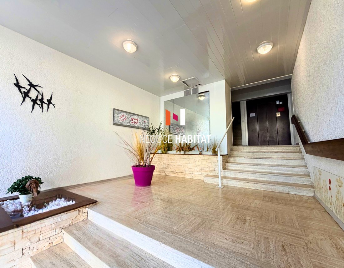Apartment in La Grande-Motte, Occitania, France 2 - 18041066