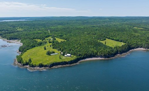 House in Perry, Maine, United States 1