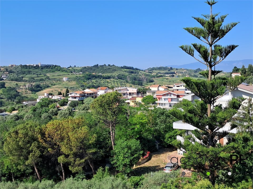 Villa in Montesilvano Colle-Via Alcide de Gasperi, Montesilvano, Abruzzo 5 - 18040168