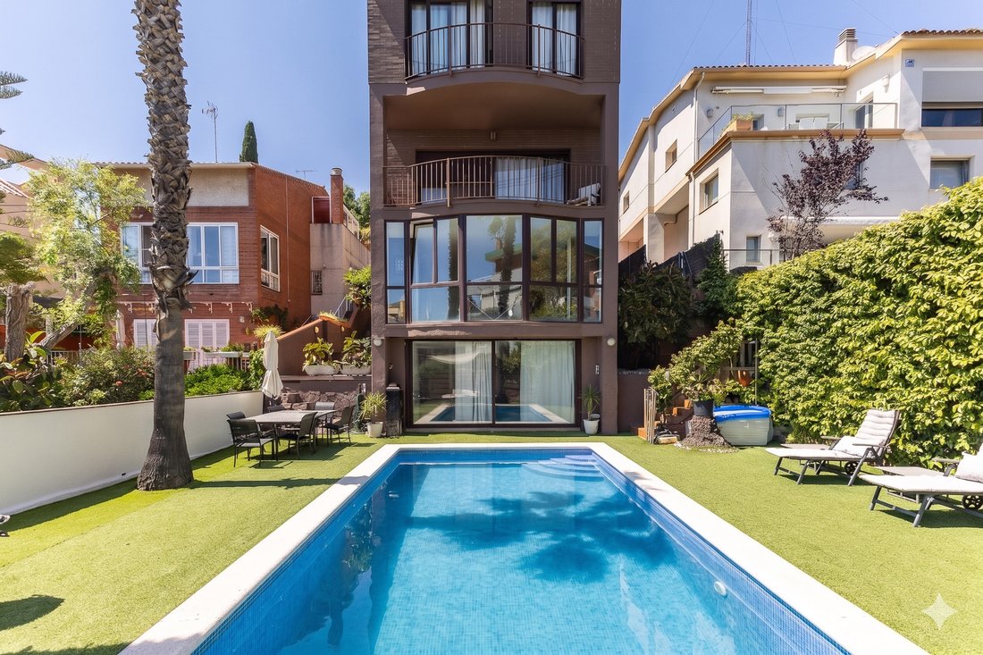 House in Esplugues de Llobregat, Catalonia, Spain 3 - 18040987