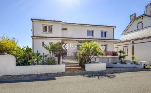 Maison à Nieul-le-Dolent, Pays de la Loire, France 1