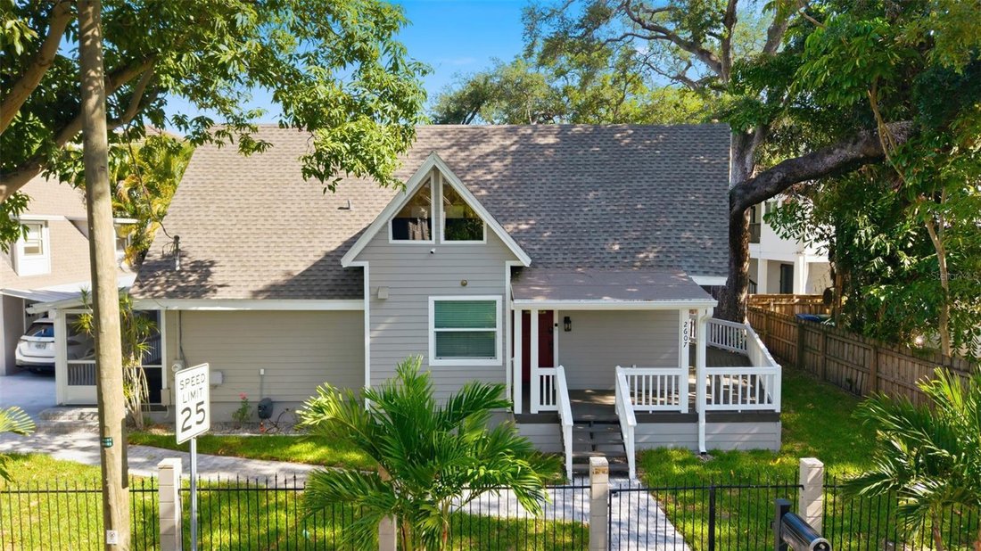 House in Tampa, Florida, United States 3 - 18048337