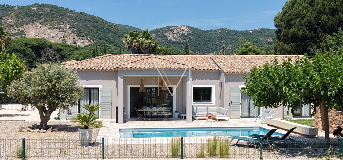 House in Le Plan-de-la-Tour, Provence-Alpes-Côte d'Azur, France 3 - 18041147