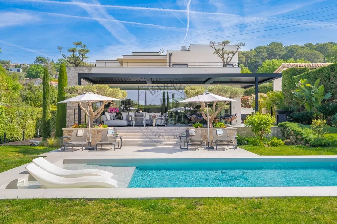 Villa in Mougins, Provence-Alpes-Côte d'Azur, France 3 - 17042834