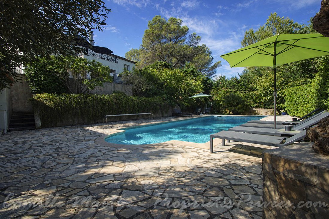 Villa in Le Dramont-Agay-Anthéor-Le Trayas, Saint-Raphaël, France 2 - 18047474