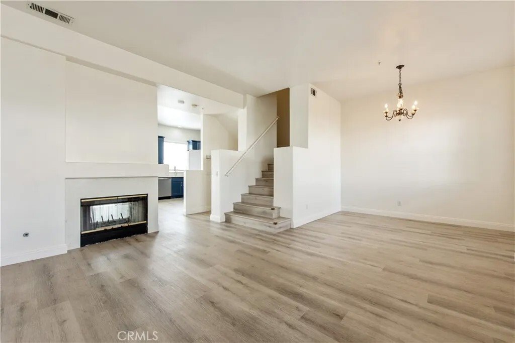 Condo in Tustin, California, United States 3 - 18044453