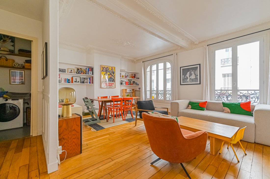 Apartment in Grange Aux Belles-Terrage, Paris 10e Arrondissement, Paris 2 - 18048605