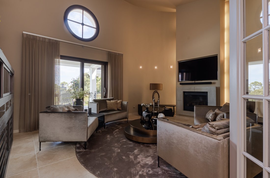 Villa in La Quinta, Benahavis, Andalusia 5 - 13359459