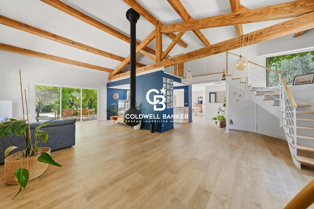Villa in Saint-Mathieu-de-Treviers, Occitania, France 2 - 18047309