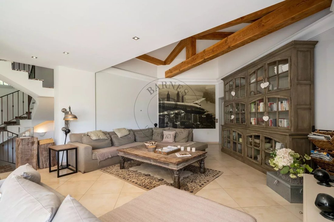 Villa in Mougins, Provence-Alpes-Côte d'Azur, France 5 - 17860877