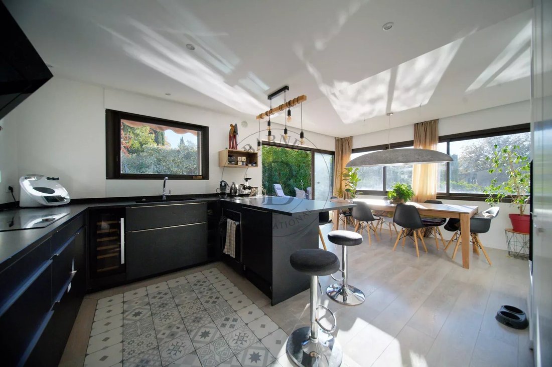 Villa in Grand'Piece-Les Plaines, Mouans-Sartoux, France 5 - 17309957