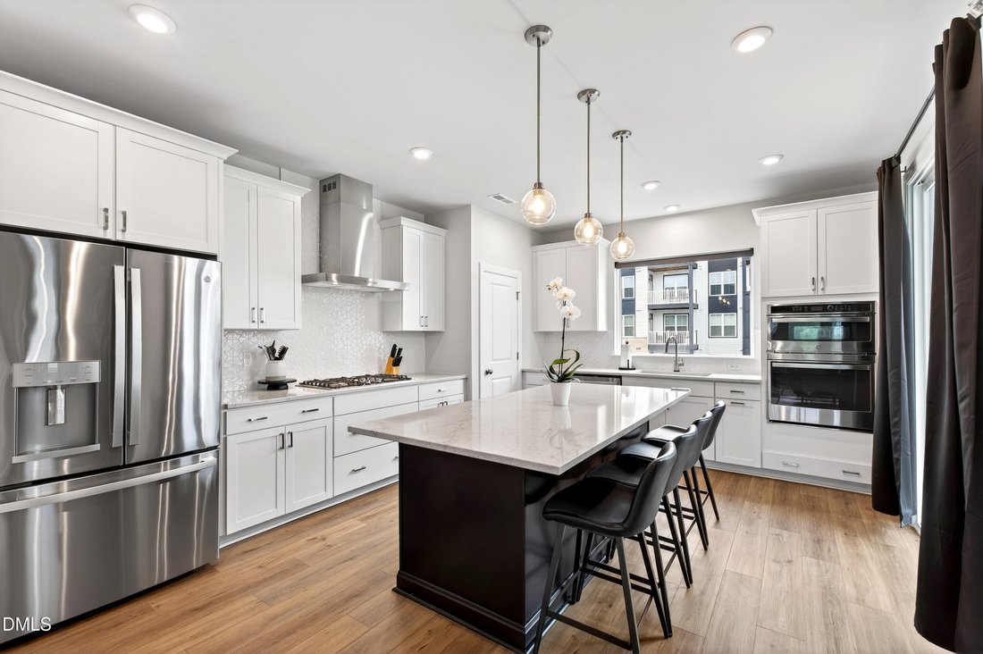 Townhouse in Raleigh, North Carolina, United States 1 - 18036331