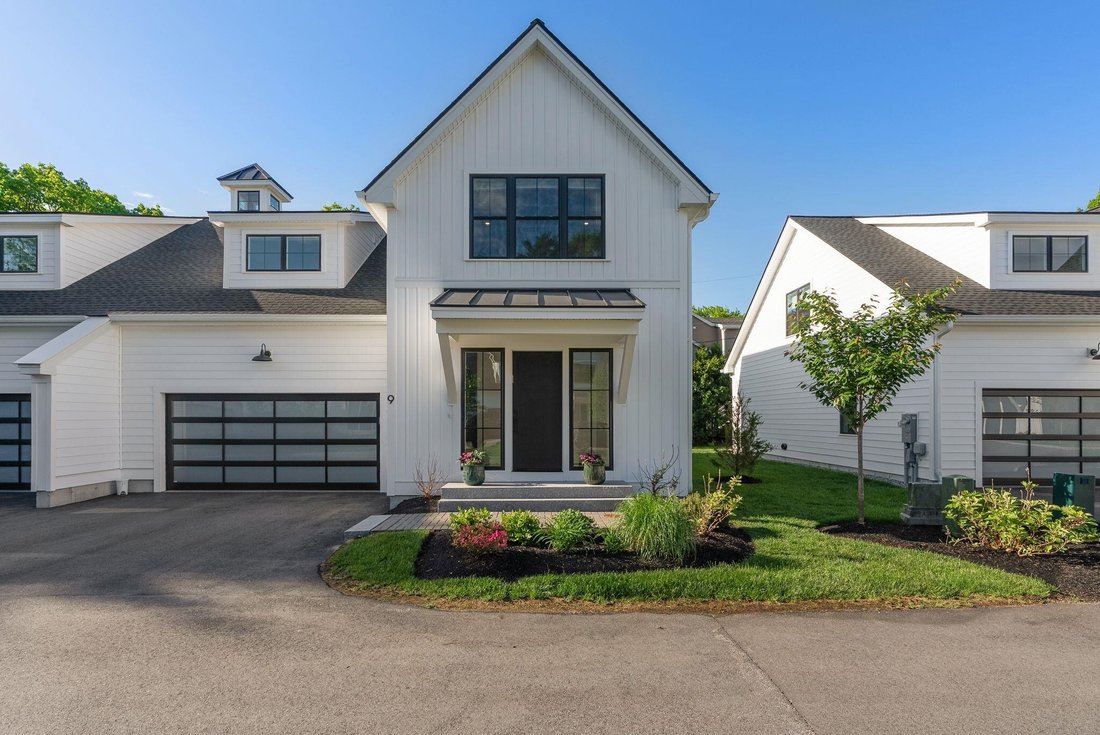 Condo in Portsmouth, New Hampshire, United States 1 - 18049377