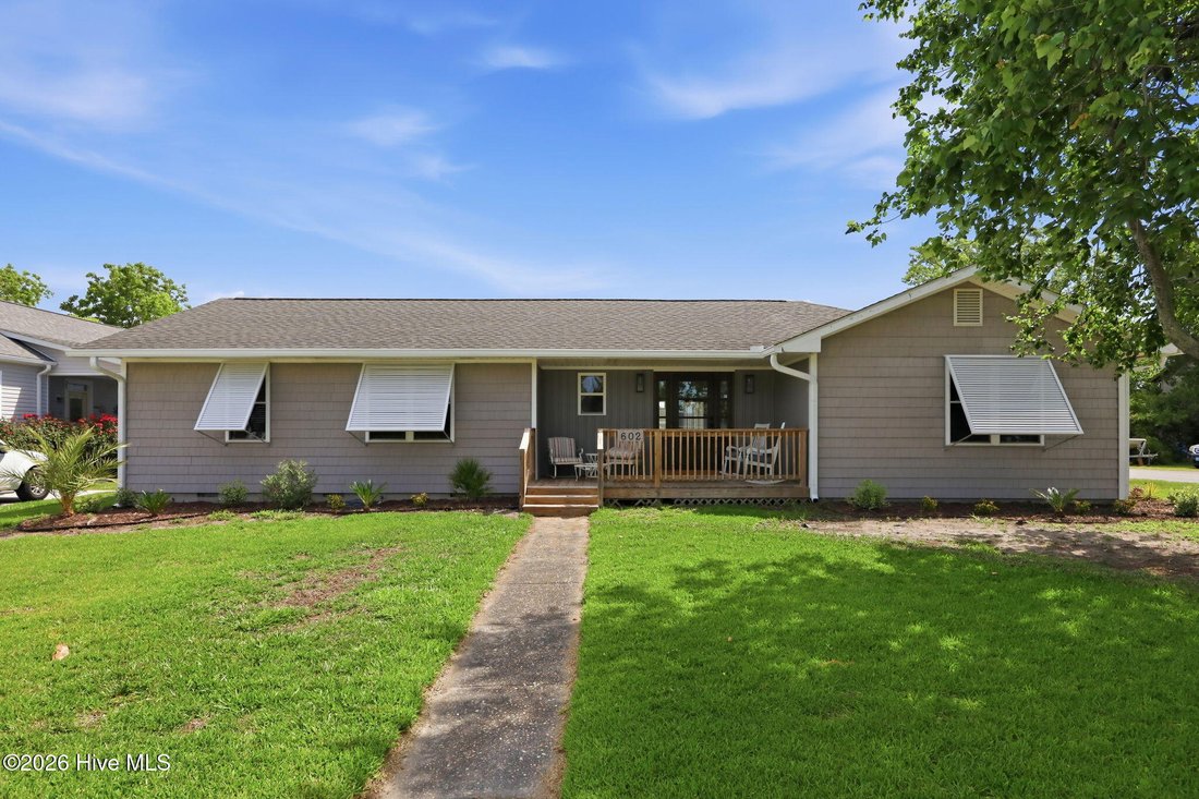 House in Cedar Point, North Carolina, United States 1 - 18036394