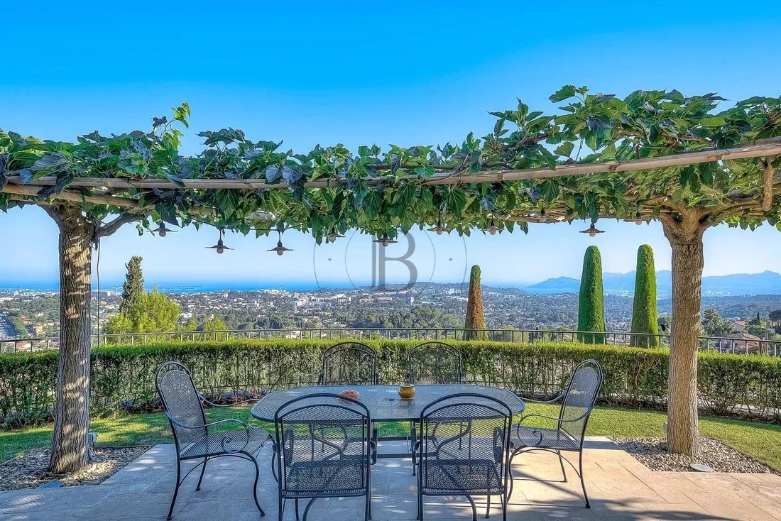Villa in Mougins, Provence-Alpes-Côte d'Azur, France 3 - 17042839